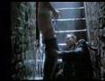 Kim Basinger chaude bouillante bais�e en chienne sous la pluie 